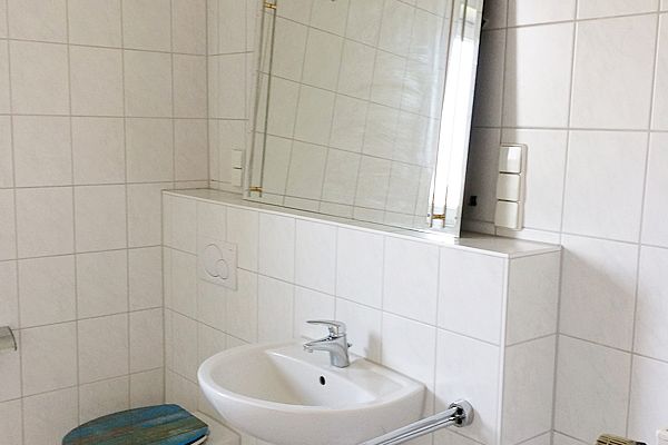1. Wohnung OG Bad
