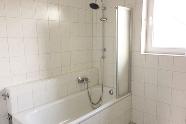 1. Wohnung OG Bad