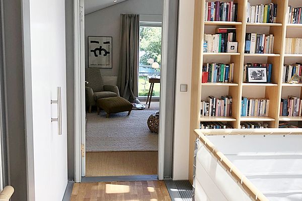 Blick in kleines Wohnzimmer OG